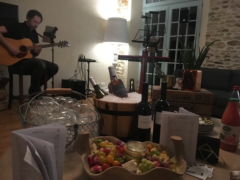 photo Rien de tel qu'un duo pour sucrer votre apéritif